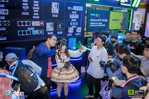 影驰出征BW 2025！新星曜双生登场 硬件玩家也来二次元整活了！